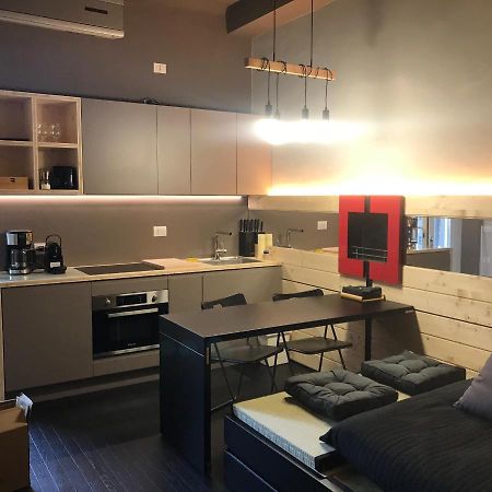 Spazio Luna Milano Eksteriør bilde