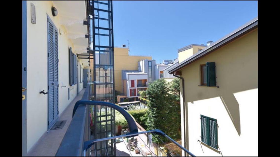 Spazio Luna Milano Eksteriør bilde